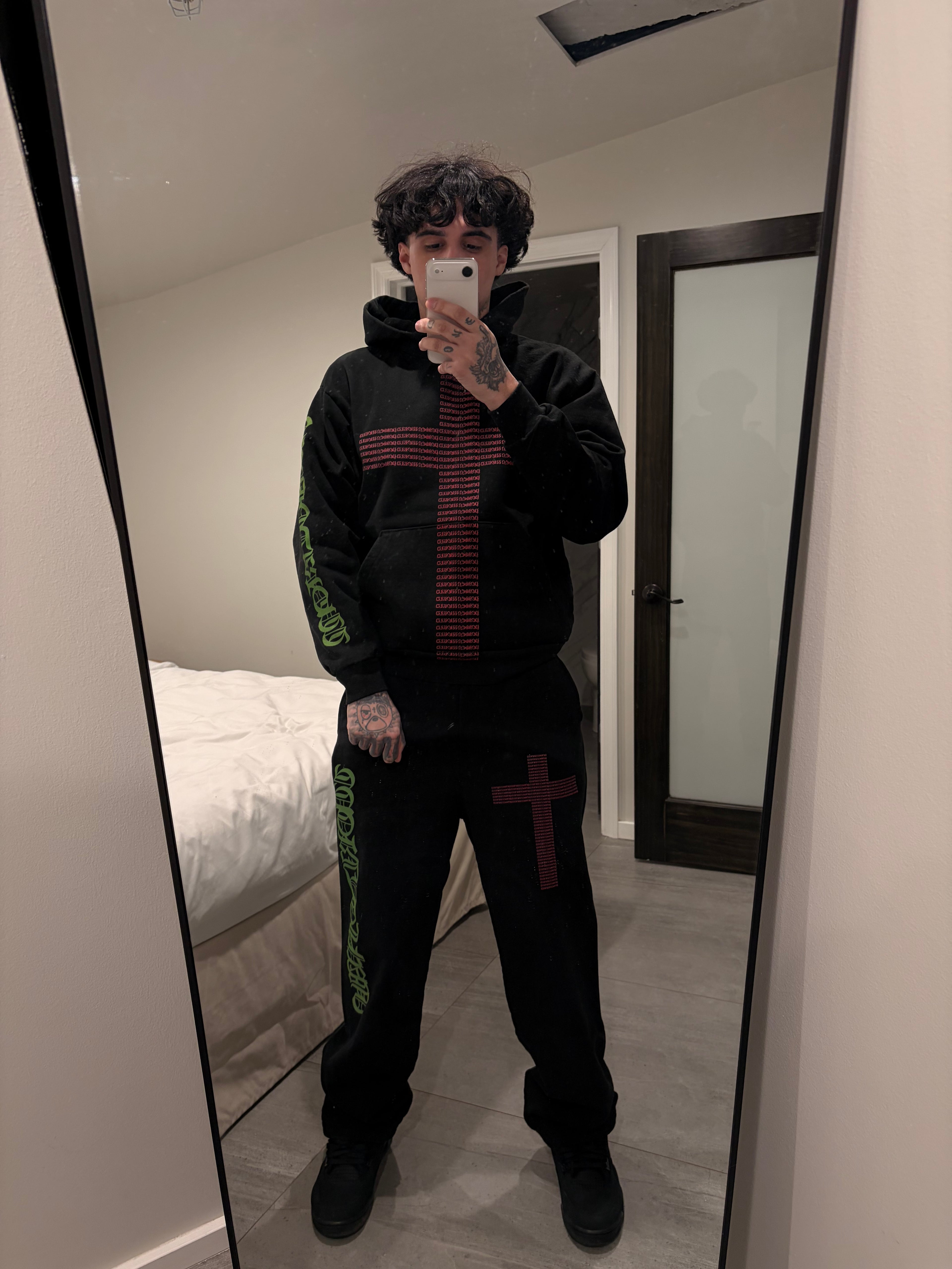 SAFE HAVEN ULTRA HEAVYWEIGHT HOODIE (phantom black)