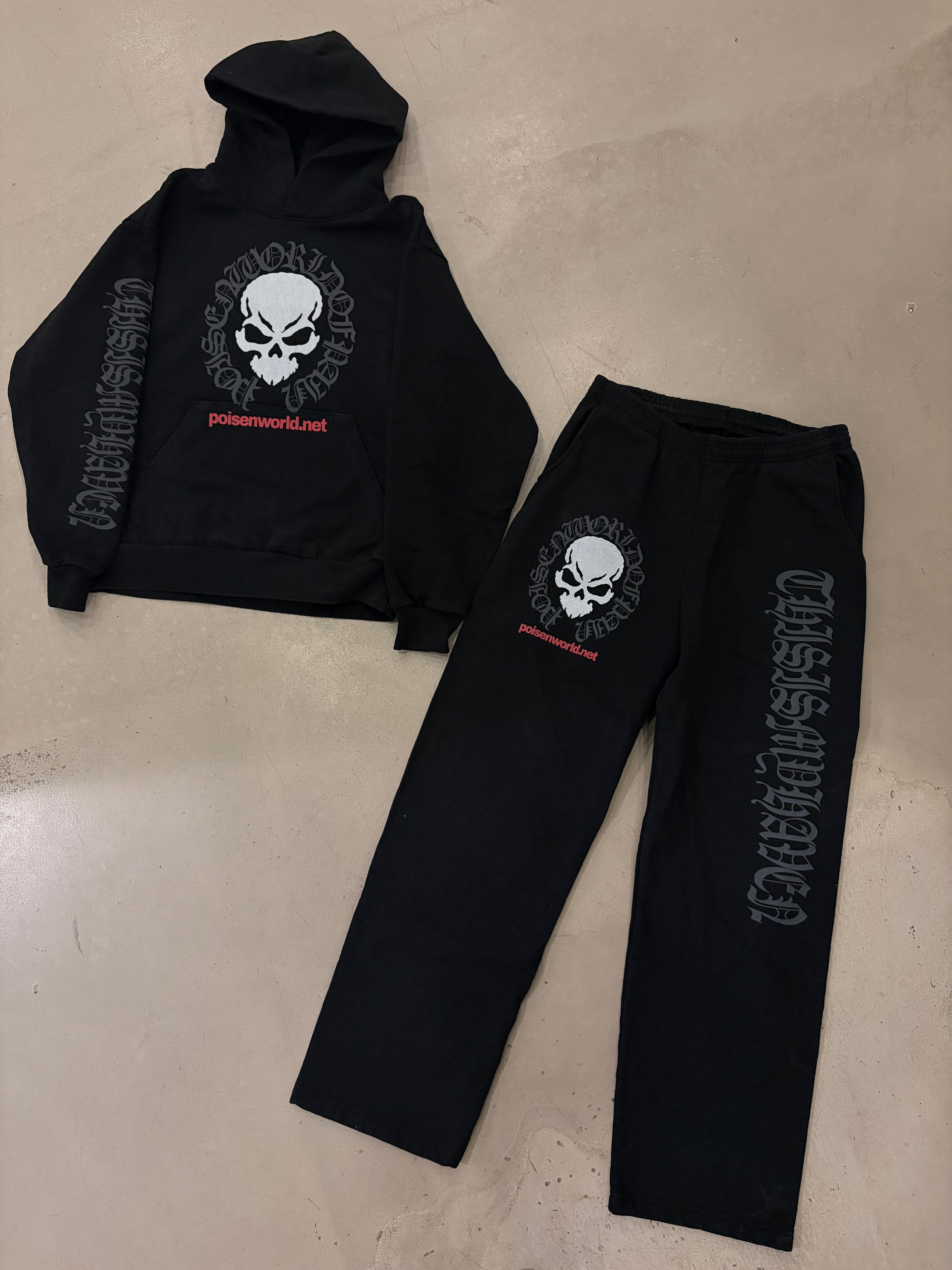 SANCTUARY ULTRA HEAVYWEIGHT HOODIE (phantom black)